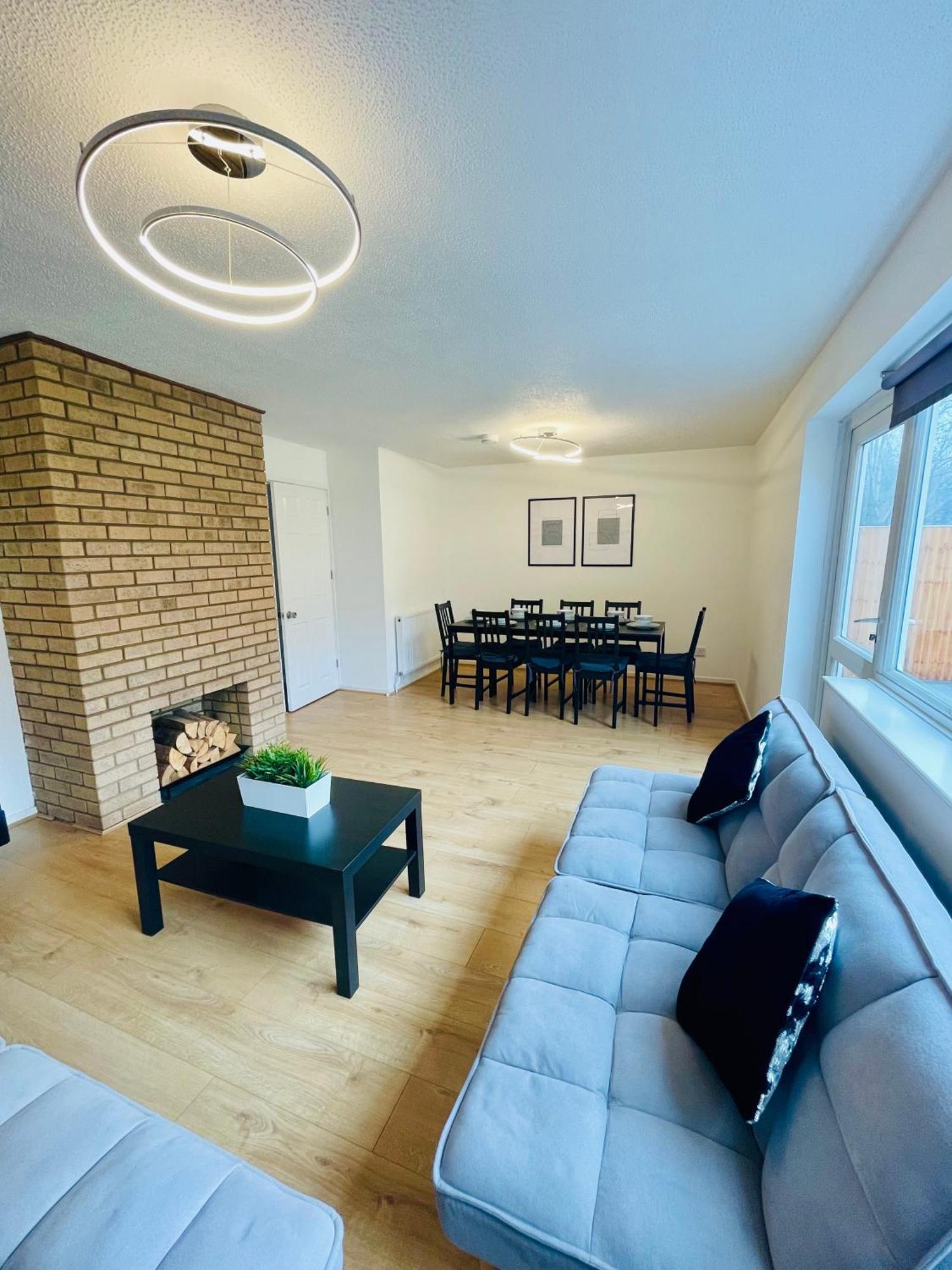 Luxury Central Oxford Detached Home 외부 사진